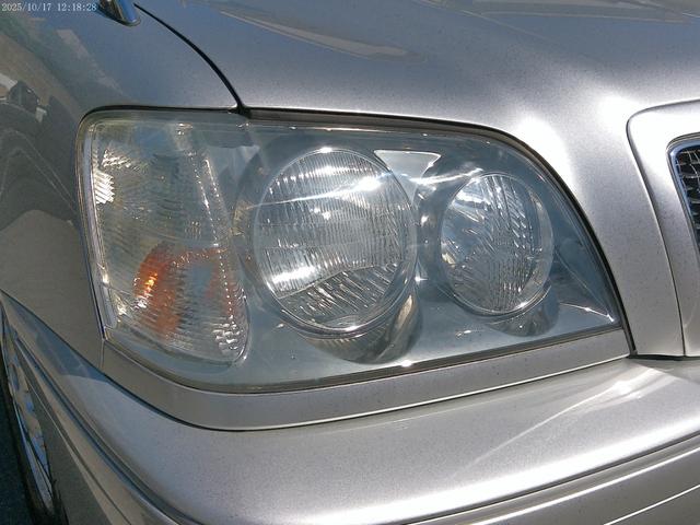 クラウンエステート アスリートＦｏｕｒ　保証付　４ＷＤ　サンルーフ　タイミングベルト交換済　純正ナビ　ＥＴＣ　ＨＩＤ　パワーシート　リア電動リクライニングシート　スイング機能付オートエアコン　キーレス（15枚目）