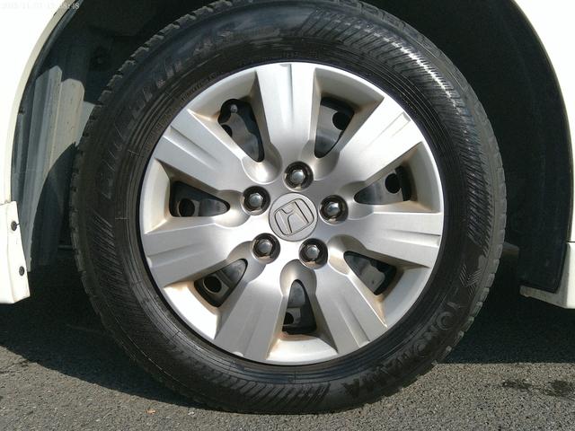 ステップワゴン Ｇ　ＨＩＤエディション　保証付　モデューロフルエアロ　両側パワースライドドア　純正ＨＤＤナビ　バックカメラ　ワンセグ地デジ　ＥＴＣ　タイミングチェーン　キーレス（28枚目）