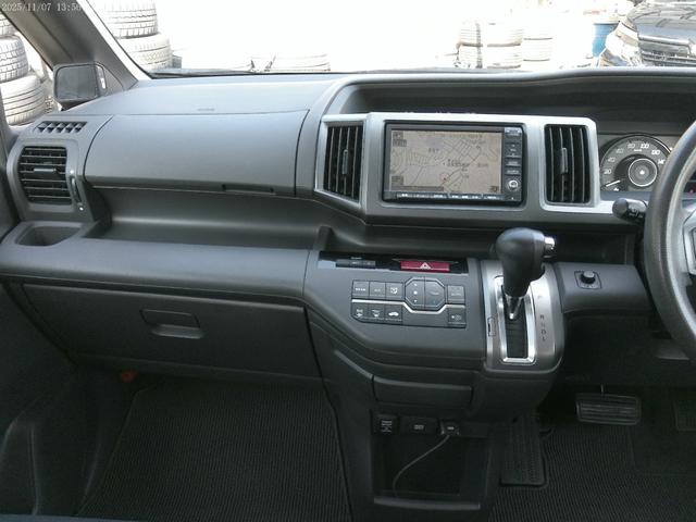 ステップワゴン Ｇ　ＨＩＤエディション　保証付　モデューロフルエアロ　両側パワースライドドア　純正ＨＤＤナビ　バックカメラ　ワンセグ地デジ　ＥＴＣ　タイミングチェーン　キーレス（58枚目）