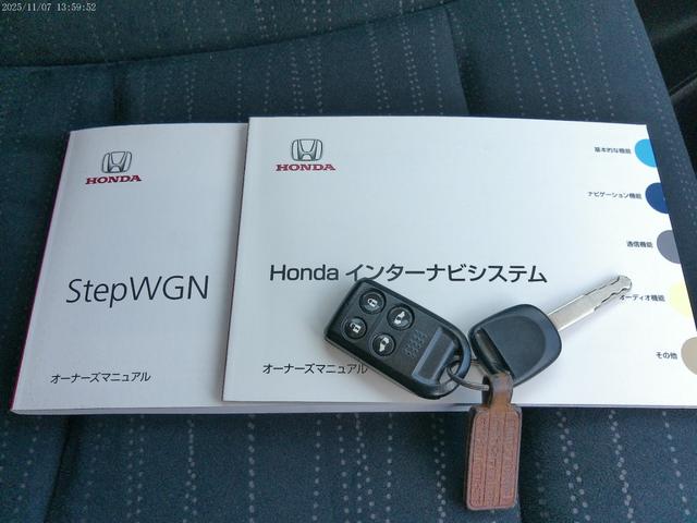 ステップワゴン Ｇ　ＨＩＤエディション　保証付　モデューロフルエアロ　両側パワースライドドア　純正ＨＤＤナビ　バックカメラ　ワンセグ地デジ　ＥＴＣ　タイミングチェーン　キーレス（65枚目）