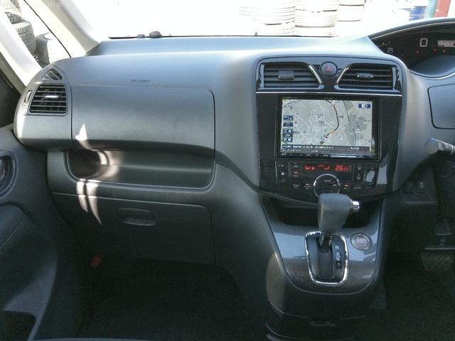 セレナ ライダーパフォーマンススペックブラックラインＳ－ＨＶ　保証付　フリップダウンモニター　アルパイン８インチＨＤＤナビ　バックカメラ　前後ドライブレコーダー　両側パワースライドドア　ブルートゥース　フルセグ地デジ　ＥＴＣ　クルーズコントロール　インテリキー（60枚目）