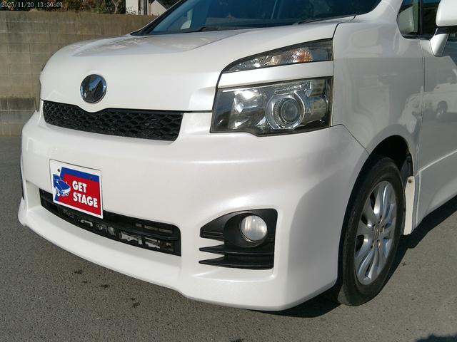 ヴォクシー ＺＳ　保証付　後期型　両側パワースライドドア　純正ＳＤナビ　バックカメラ　ブルートゥース　キャプテンシート７人　パドルシフト　ビルトインＥＴＣ　フルセグ地デジ　インテリキー（15枚目）