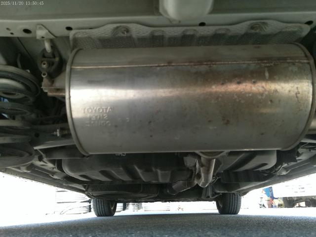 ヴォクシー ＺＳ　保証付　後期型　両側パワースライドドア　純正ＳＤナビ　バックカメラ　ブルートゥース　キャプテンシート７人　パドルシフト　ビルトインＥＴＣ　フルセグ地デジ　インテリキー（36枚目）