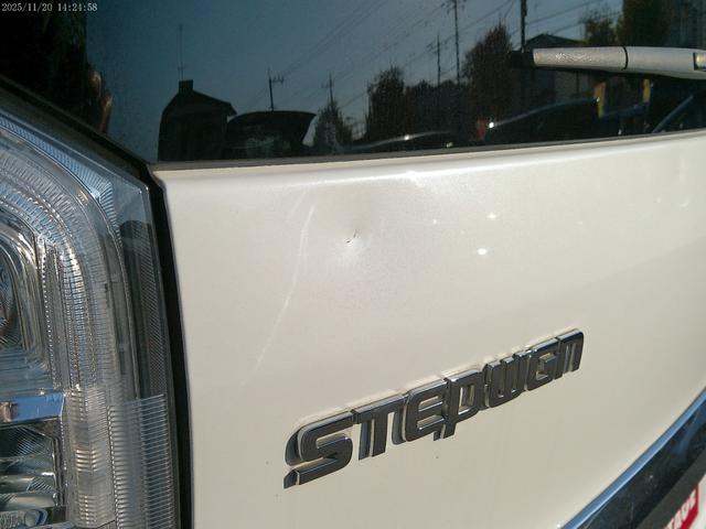 ステップワゴンスパーダ Ｚ　インターナビセレクション　保証付　後期型　フリップダウンモニター　両側パワースライドドア　純正ＨＤＤナビ　バックカメラ　クルーズコントロール　ＥＴＣ　キャプテンシート７人　アイドリングストップ　パドルシフト　インテリキー（32枚目）