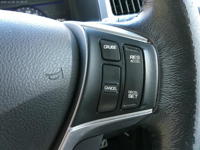 ステップワゴンスパーダ Ｚ　インターナビセレクション　保証付　後期型　フリップダウンモニター　両側パワースライドドア　純正ＨＤＤナビ　バックカメラ　クルーズコントロール　ＥＴＣ　キャプテンシート７人　アイドリングストップ　パドルシフト　インテリキー（61枚目）