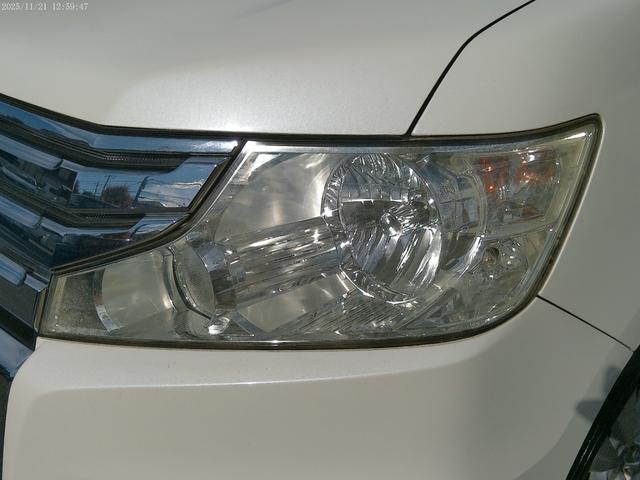 ステップワゴンスパーダ Ｚ　保証付　リアエンタテイメントシステム　両側パワースライドドア　純正ＨＤＤナビ　バックカメラ　ＥＴＣ　ワンセグ地デジ　パドルシフト　インテリキー（18枚目）