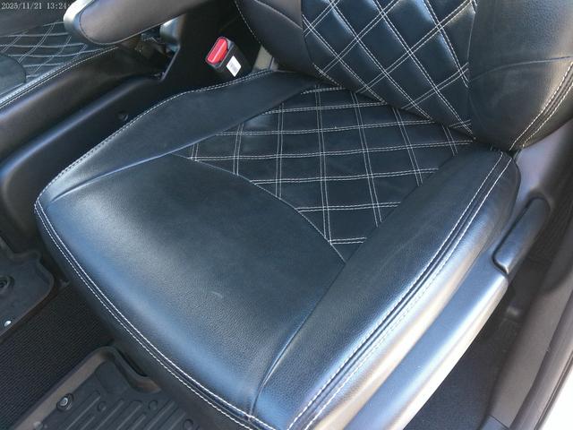 ステップワゴンスパーダ Ｚ　保証付　リアエンタテイメントシステム　両側パワースライドドア　純正ＨＤＤナビ　バックカメラ　ＥＴＣ　ワンセグ地デジ　パドルシフト　インテリキー（40枚目）