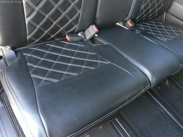 ステップワゴンスパーダ Ｚ　保証付　リアエンタテイメントシステム　両側パワースライドドア　純正ＨＤＤナビ　バックカメラ　ＥＴＣ　ワンセグ地デジ　パドルシフト　インテリキー（43枚目）