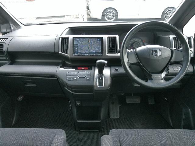 ステップワゴンスパーダ Z 保証付 フリップダウンモニター アルパイン8インチSDナビ 両側パワースライドドア ブルートゥース フルセグ地デジ パドルシフト ETC ドライブレコーダー インテリキー(3枚目)