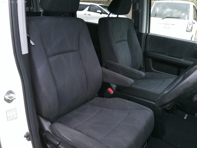 ステップワゴンスパーダ Z 保証付 フリップダウンモニター アルパイン8インチSDナビ 両側パワースライドドア ブルートゥース フルセグ地デジ パドルシフト ETC ドライブレコーダー インテリキー(35枚目)