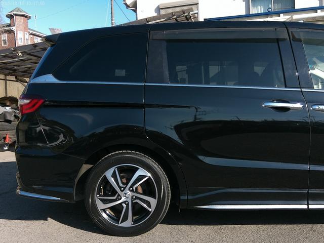 オデッセイ アブソルート　保証付　両側パワースライドドア　ＬＥＤヘッドライト　ブルートゥース　ＨＤＭＩ接続　純正ナビ　バックカメラ　クルーズコントロール　パドルシフト　フルセグ地デジ　ＥＴＣ　インテリキー（10枚目）