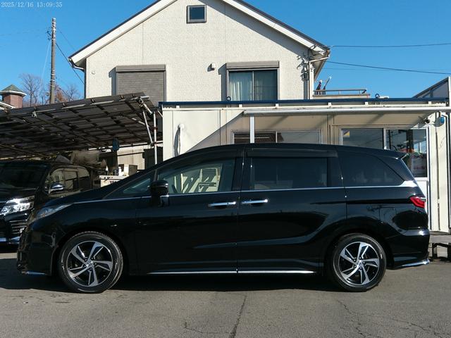 オデッセイ アブソルート　保証付　両側パワースライドドア　ＬＥＤヘッドライト　ブルートゥース　ＨＤＭＩ接続　純正ナビ　バックカメラ　クルーズコントロール　パドルシフト　フルセグ地デジ　ＥＴＣ　インテリキー（20枚目）