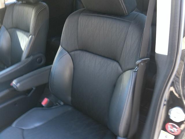 オデッセイ アブソルート　保証付　両側パワースライドドア　ＬＥＤヘッドライト　ブルートゥース　ＨＤＭＩ接続　純正ナビ　バックカメラ　クルーズコントロール　パドルシフト　フルセグ地デジ　ＥＴＣ　インテリキー（41枚目）