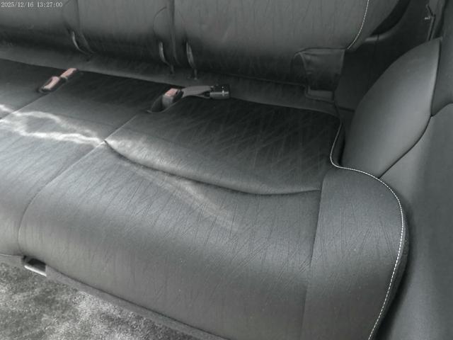 オデッセイ アブソルート　保証付　両側パワースライドドア　ＬＥＤヘッドライト　ブルートゥース　ＨＤＭＩ接続　純正ナビ　バックカメラ　クルーズコントロール　パドルシフト　フルセグ地デジ　ＥＴＣ　インテリキー（52枚目）