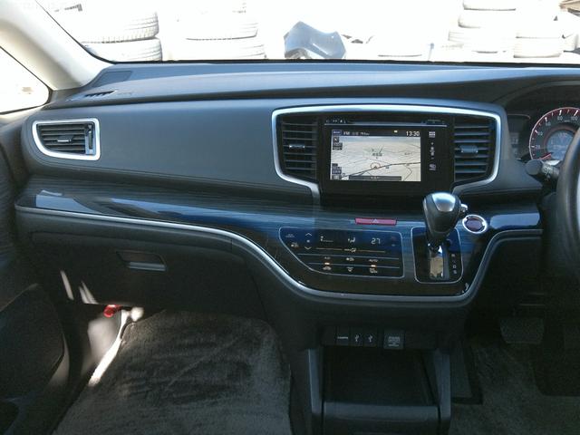 オデッセイ アブソルート　保証付　両側パワースライドドア　ＬＥＤヘッドライト　ブルートゥース　ＨＤＭＩ接続　純正ナビ　バックカメラ　クルーズコントロール　パドルシフト　フルセグ地デジ　ＥＴＣ　インテリキー（58枚目）