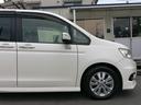 ステップワゴンスパーダ Ｚ　保証付　両側パワースライドドア　マルチビューモニター　純正ＨＤＤナビ　パドルシフト　ツインエアコン　タイミングチェーン　パドルシフト　ＥＴＣ　インテリキー（8枚目）