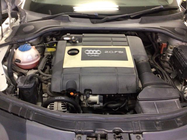 ＴＴクーペ ２．０ＴＦＳＩ　リミテッド　Ｓライン，純正ホイル、ナビＴＶ、ＥＴＣ、バックカメラ（15枚目）