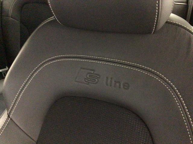 ＴＴクーペ ２．０ＴＦＳＩ　リミテッド　Ｓライン，純正ホイル、ナビＴＶ、ＥＴＣ、バックカメラ（20枚目）