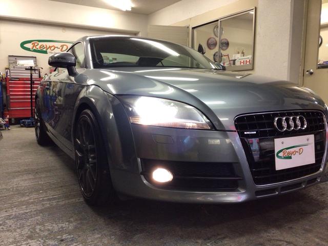 TTクーペ 3.2クワトロ 社外アルミホイール19インチ、GPSレーダー探知機(セルスター),ETC,社外ナビTV、ドライブレコーダー、パワーシート、シートヒーター、V6 3200cc 4WD(19枚目)