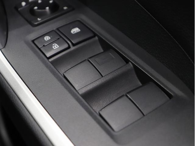 アドベンチャー 黒レザーシート リフトアップ 17インチ新品アルミ 新品TRDガーニッシュ KADDIS製オーバーフェンダー フォグLED(34枚目)