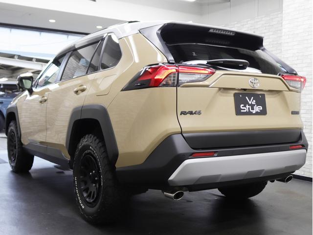 アドベンチャー 4WD 黒皮パワーシート 新品アルミホイール リフトアップ 新品ディスプレイオーディオ Apple/AndroidCarPlay対応 シートH/シートAC ワンオーナー(14枚目)