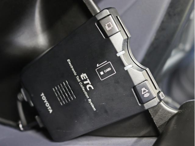 ハイラックスサーフ ＳＳＲ－Ｘ　オリジナルナローパッケージ／ＵＳ４ＲＵＮＮＥＲ仕様／ＮＥＷ１６インチ新品アルミホイール／ＢＦグッドリッチＫＯ３タイヤ／２インチリフトＵＰ／ドライブレコーダー／サンルーフ／背面タイヤ／ＥＴＣ／記録簿付（31枚目）