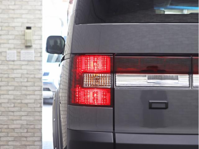 デリカＤ：５ Ｍ　電動スライドドア／リフトアップ／ＪＡＯＳ製オーバーフェンダー／マットグリル／バンパープロテクター／新品１６Ｉｎアルミホイール＆ＢＦグットリッジＮＥＷタイヤ／ＥＴＣ／記録簿（19枚目）