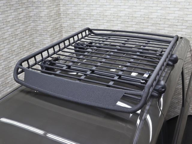 ヴォクシー ハイブリッドＸ　ＴＯＹＯＴＡグリル／Ｇｚフードモール／ＮＥＷ１５インチスチールホイール／マッドスタータイヤ／ルーフラック／純正ＳＤナビ＆地デジＴＶ／Ｂｌｕｅｔｏｏｔｈ接続／両側電動スライドドア／ブラウンシートカバー（11枚目）