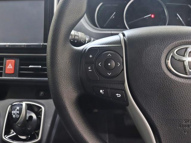 ヴォクシー ハイブリッドＸ　ＴＯＹＯＴＡグリル／Ｇｚフードモール／ＮＥＷ１５インチスチールホイール／マッドスタータイヤ／ルーフラック／純正ＳＤナビ＆地デジＴＶ／Ｂｌｕｅｔｏｏｔｈ接続／両側電動スライドドア／ブラウンシートカバー（30枚目）