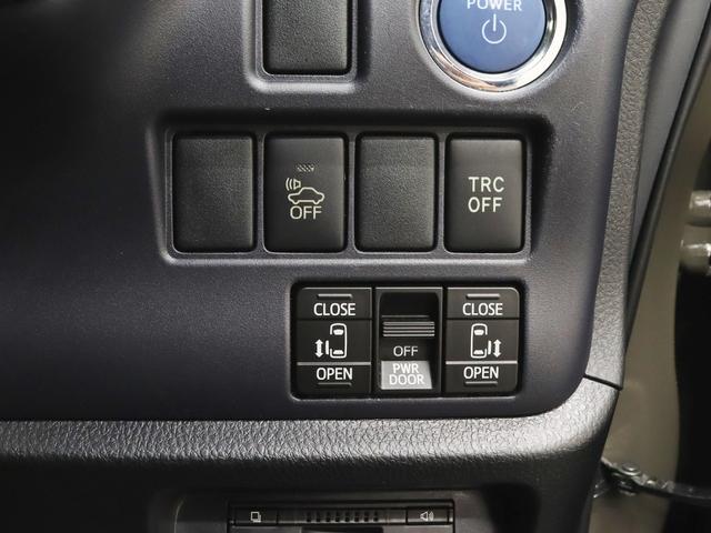 ヴォクシー ハイブリッドＸ　ＴＯＹＯＴＡグリル／Ｇｚフードモール／ＮＥＷ１５インチスチールホイール／マッドスタータイヤ／ルーフラック／純正ＳＤナビ＆地デジＴＶ／Ｂｌｕｅｔｏｏｔｈ接続／両側電動スライドドア／ブラウンシートカバー（33枚目）