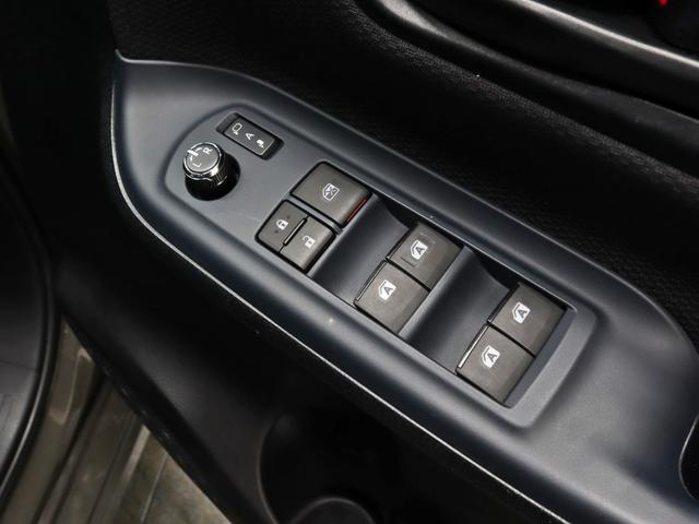 ヴォクシー ハイブリッドＸ　ＴＯＹＯＴＡグリル／Ｇｚフードモール／ＮＥＷ１５インチスチールホイール／マッドスタータイヤ／ルーフラック／純正ＳＤナビ＆地デジＴＶ／Ｂｌｕｅｔｏｏｔｈ接続／両側電動スライドドア／ブラウンシートカバー（35枚目）