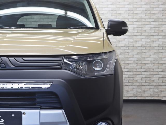 アウトランダー ２４Ｇナビパッケージ　ＮＥＷ１６ｉｎＡＷ／ＴＯＹＯオープンカントリーＲＴタイヤ／マットグリル／テールランプブラックアウト／４ＷＤ／プッシュスタート／７人乗り／スマートキー／クルーズコントロール／全塗装済（8枚目）