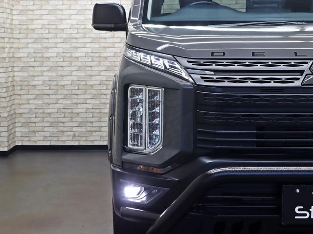 デリカＤ：５ Ｐ　４ＷＤ／１０インチナビ／両側電動ＳＤ／ｅ－Ａｓｓｉｓｔ／ＪＡＯＳオーバフェンダー／バスターズ２０８０／ＧＯＱＢＵＴＯ－Ｒ３／サイドステップ／ＮＥＷ１６ｉｎＡＷ／ＢＦＧ新品タイヤ／リフトＵＰ／記録簿付（7枚目）