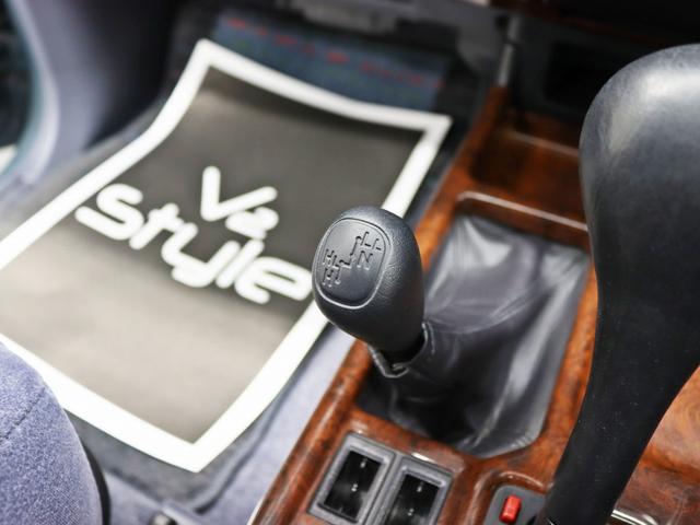 ランドクルーザープラド ＴＸ　サンルーフ／丸目ヘッドライト／リフトアップ／新品１６インチアルミホイール／新品ＢＦグッドリッチＡＴタイヤ／ＴＯＹＯＴＡグリル／背面タイヤ／ＥＴＣ／サテライトサブウーファー付き／新品バッテリー／全塗装済（26枚目）