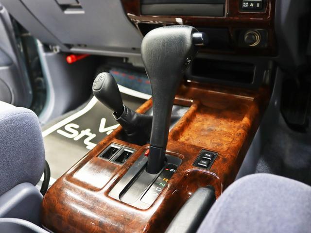 ランドクルーザープラド ＴＸ　サンルーフ／丸目ヘッドライト／リフトアップ／新品１６インチアルミホイール／新品ＢＦグッドリッチＡＴタイヤ／ＴＯＹＯＴＡグリル／背面タイヤ／ＥＴＣ／サテライトサブウーファー付き／新品バッテリー／全塗装済（27枚目）