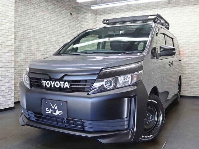 ヴォクシー Ｘ　両側電動スライドドア／ルーフラック／ＮＥＷ１５インチスチールホイール／マッドスタータイヤ／ＴＯＹＯＴＡクラシックグリル／純正ＳＤナビ／地デジＴＶ／Ｂｌｕｅｔｏｏｔｈ接続／Ｂカメラ／ドライブレコーダー（5枚目）