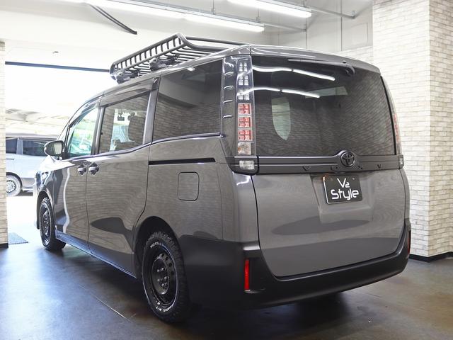 ヴォクシー Ｘ　両側電動スライドドア／ルーフラック／ＮＥＷ１５インチスチールホイール／マッドスタータイヤ／ＴＯＹＯＴＡクラシックグリル／純正ＳＤナビ／地デジＴＶ／Ｂｌｕｅｔｏｏｔｈ接続／Ｂカメラ／ドライブレコーダー（15枚目）