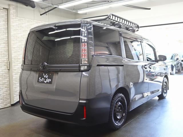 ヴォクシー Ｘ　両側電動スライドドア／ルーフラック／ＮＥＷ１５インチスチールホイール／マッドスタータイヤ／ＴＯＹＯＴＡクラシックグリル／純正ＳＤナビ／地デジＴＶ／Ｂｌｕｅｔｏｏｔｈ接続／Ｂカメラ／ドライブレコーダー（17枚目）