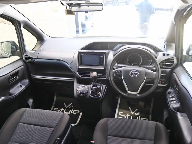 ヴォクシー Ｘ　両側電動スライドドア／ルーフラック／ＮＥＷ１５インチスチールホイール／マッドスタータイヤ／ＴＯＹＯＴＡクラシックグリル／純正ＳＤナビ／地デジＴＶ／Ｂｌｕｅｔｏｏｔｈ接続／Ｂカメラ／ドライブレコーダー（21枚目）