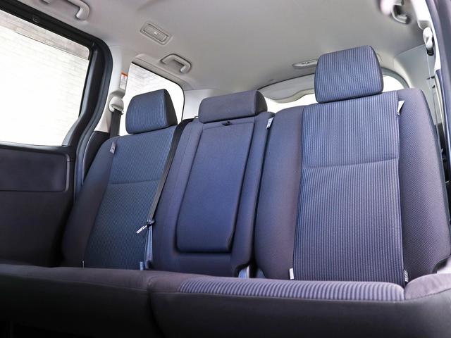 ヴォクシー Ｘ　両側電動スライドドア／ルーフラック／ＮＥＷ１５インチスチールホイール／マッドスタータイヤ／ＴＯＹＯＴＡクラシックグリル／純正ＳＤナビ／地デジＴＶ／Ｂｌｕｅｔｏｏｔｈ接続／Ｂカメラ／ドライブレコーダー（36枚目）
