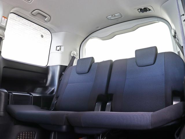 ヴォクシー Ｘ　両側電動スライドドア／ルーフラック／ＮＥＷ１５インチスチールホイール／マッドスタータイヤ／ＴＯＹＯＴＡクラシックグリル／純正ＳＤナビ／地デジＴＶ／Ｂｌｕｅｔｏｏｔｈ接続／Ｂカメラ／ドライブレコーダー（38枚目）