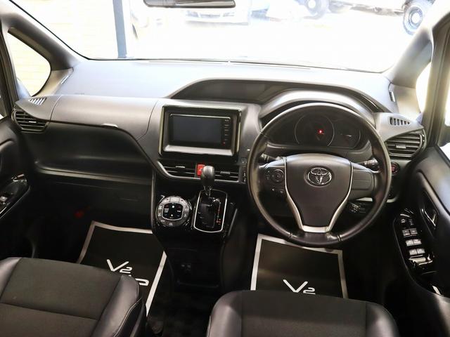 ノア Ｓｉ　ダブルバイビーＩＩ　両側電動ＳＤ／トヨタセーフティセンス／レーンアシスト／１６Ｉｎ純正アルミタイヤ／ハーフレザーＳ／純正ＳＤナビ／Ｂｌｕｅｔｏｏｔｈ接続／地デジＴＶ／バックカメラ／クルコン／ＥＴＣ／スマートキー／記録簿付（20枚目）