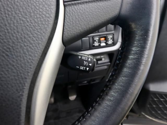 ノア Ｓｉ　ダブルバイビーＩＩ　両側電動ＳＤ／トヨタセーフティセンス／レーンアシスト／１６Ｉｎ純正アルミタイヤ／ハーフレザーＳ／純正ＳＤナビ／Ｂｌｕｅｔｏｏｔｈ接続／地デジＴＶ／バックカメラ／クルコン／ＥＴＣ／スマートキー／記録簿付（30枚目）