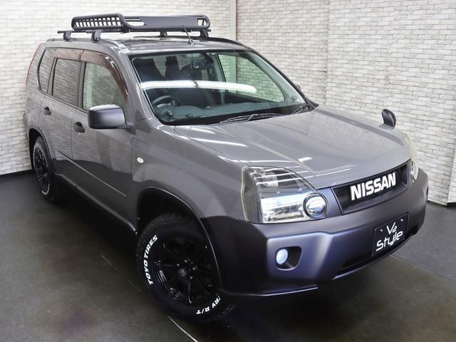 エクストレイル ２０Ｘｔｔ　４ＷＤ／ＮＩＳＳＡＮクラシックグリル／１６インチ新品ＡＷ／ＴＯＹＯオープンカントリーＲＴ新品タイヤ／ルーフラック／リフトＵＰ／インナーブラックヘッドライト／カブロシート／クルーズコントロール／記録簿付（2枚目）