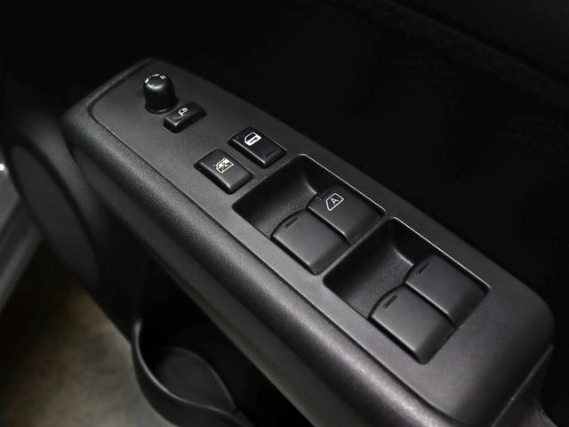 エクストレイル ２０Ｘｔｔ　４ＷＤ／ＮＩＳＳＡＮクラシックグリル／１６インチ新品ＡＷ／ＴＯＹＯオープンカントリーＲＴ新品タイヤ／ルーフラック／リフトＵＰ／インナーブラックヘッドライト／カブロシート／クルーズコントロール／記録簿付（33枚目）