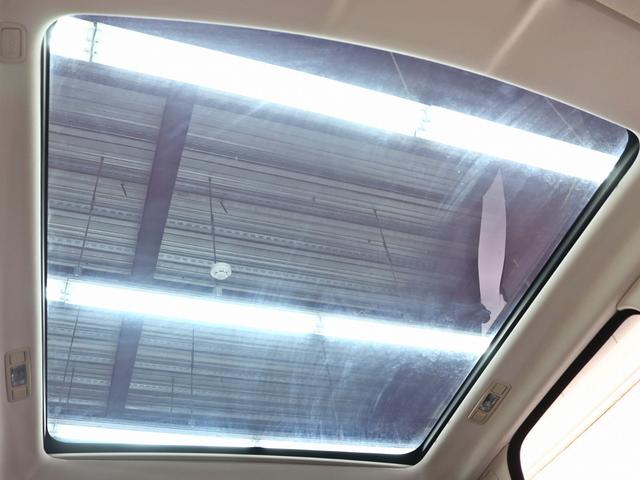 レンジローバーイヴォーク ピュア　パノラマスライディングルーフ／メラディアンサウンド／ブラックレザーシート／シートヒーター／パワーシート／純正１９インチアルミホイール／Ｂｌｕｅｔｏｏｔｈ接続／スマートキー／バックフォグ付／ワンオーナー（41枚目）