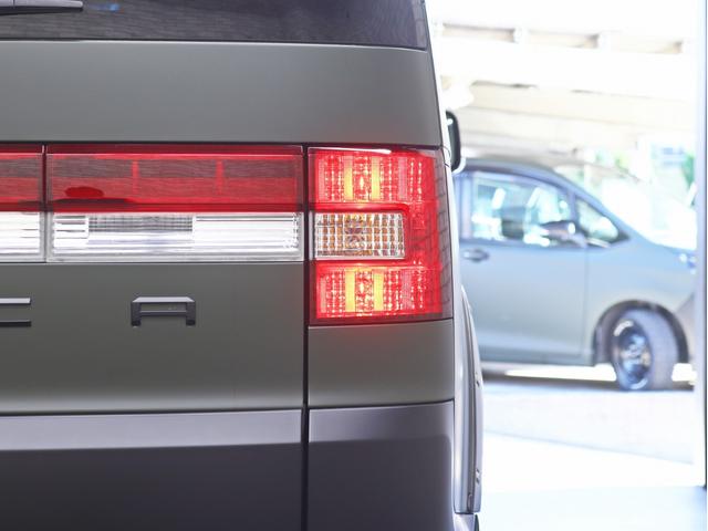 デリカＤ：５ Ｇ　ナビパッケージ　４ＷＤ／電動ＳＤ／ＮＥＷ１６Ｉｎアルミホイール／ＢＦグッドリッチＡＴ新品タイヤ／リフトアップ／バンパープロテクター／ＪＡＯＳオーバーフェンダーＫＩＴ／クルコン／１００Ｖ電源／スマートキー／記録簿付（20枚目）