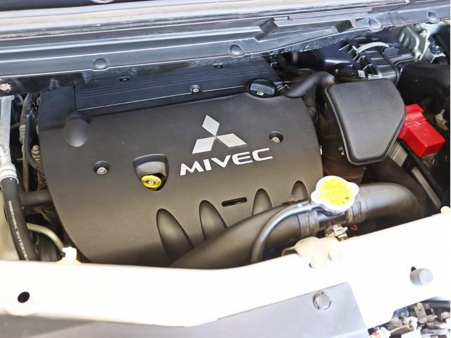 デリカＤ：５ Ｇ　ナビパッケージ　４ＷＤ／電動ＳＤ／ＮＥＷ１６Ｉｎアルミホイール／ＢＦグッドリッチＡＴ新品タイヤ／リフトアップ／バンパープロテクター／ＪＡＯＳオーバーフェンダーＫＩＴ／クルコン／１００Ｖ電源／スマートキー／記録簿付（45枚目）