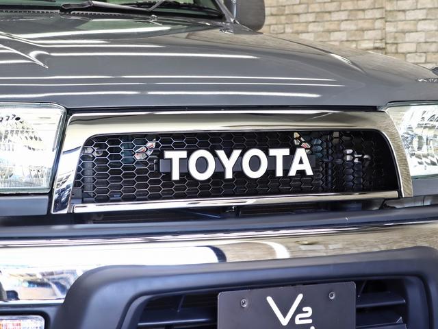 ハイラックスサーフ SSR-X オリジナルナローパッケージ/US4RUNNER仕様/TOYOTAクラシックグリル/NEW16インチ新品クリムソンアルミ/BFグッドリッチタイヤ/社外サイドステップ/背面タイヤ/キャメルシートカバー(10枚目)