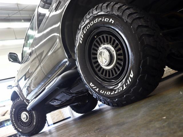 ハイラックスサーフ SSR-X オリジナルナローパッケージ/US4RUNNER仕様/TOYOTAクラシックグリル/NEW16インチ新品クリムソンアルミ/BFグッドリッチタイヤ/社外サイドステップ/背面タイヤ/キャメルシートカバー(13枚目)